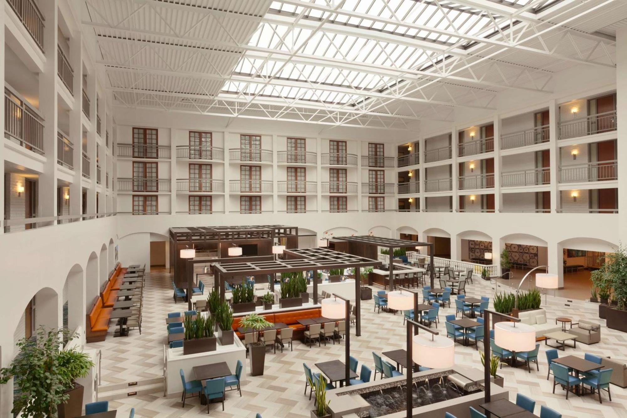 Embassy Suites Сан Луис Оубиспоу Екстериор снимка
