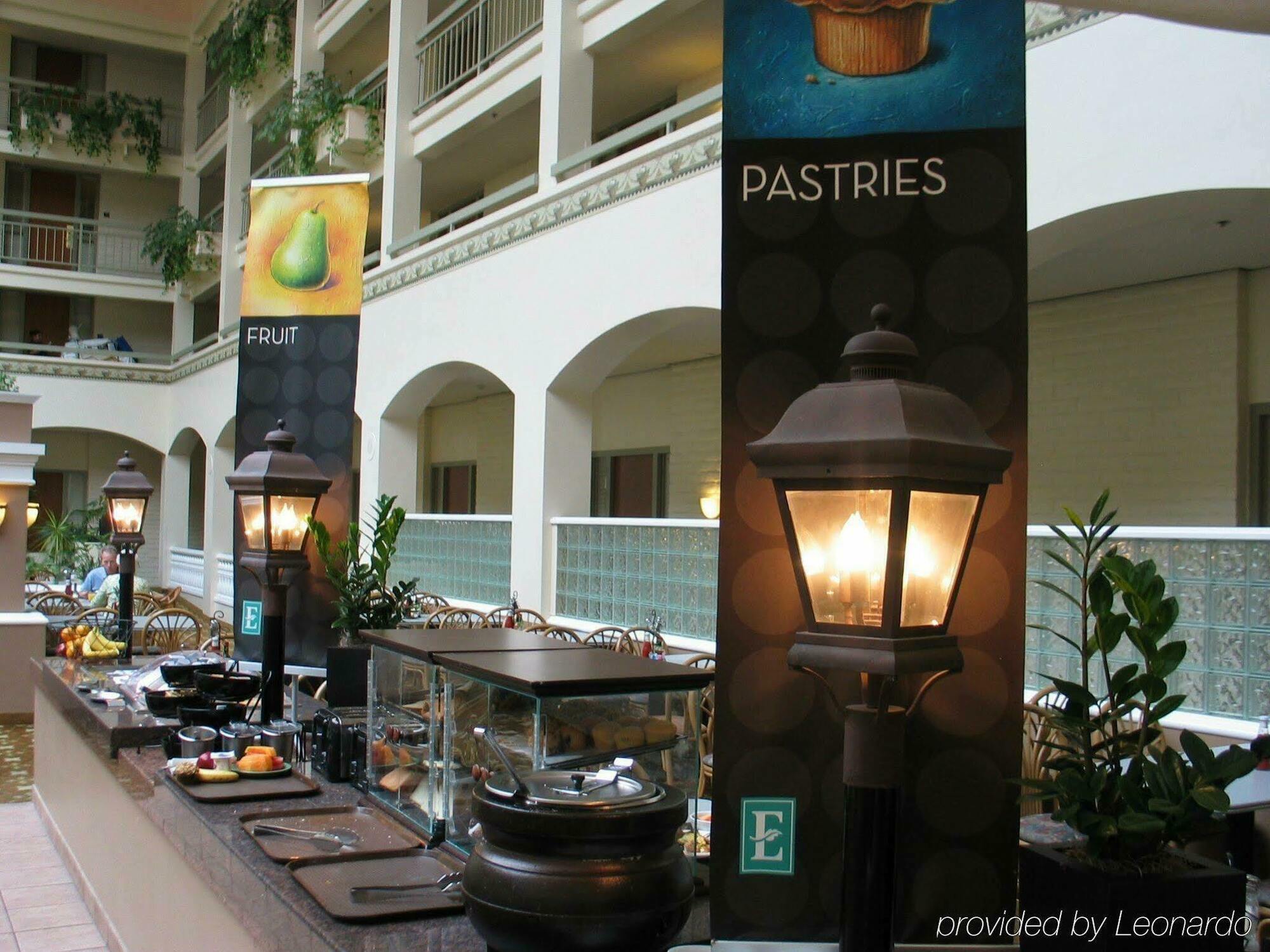 Embassy Suites Сан Луис Оубиспоу Екстериор снимка